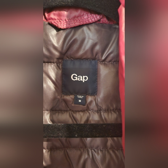 Puffer Vest - Picture 2 of 3